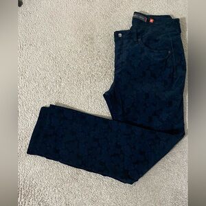 Christopher blue NWOTwomen’s boot cut jeans navy blue velvet with design size 12